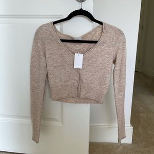COPY - NWT Aritzia Santorini Cardigan - cropped v-neck